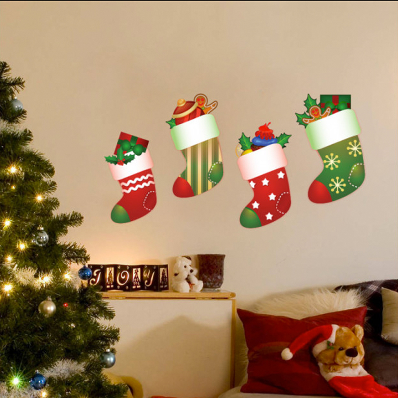 Αυτοκόλλητο τοίχου Χριστουγεννιάτικα κάλτσες με δωράκια