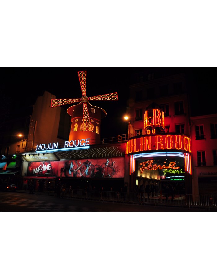 Ταπετσαρία για κατάστημα Moulin rouge τη νύχτα